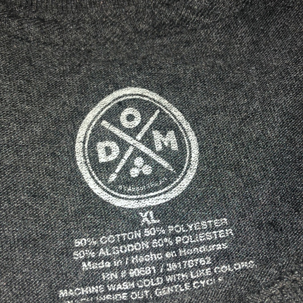 DOM Tee - Picture 3 of 3